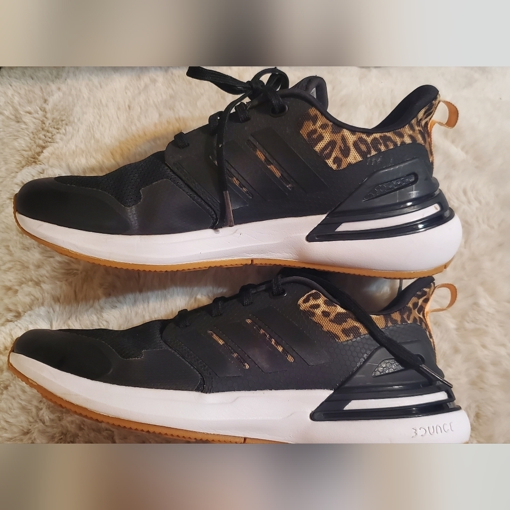 Adidas Rapidasport Running Shoes. Black and Leopard Print Sneakers. Sz 5 - Picture 4 of 9